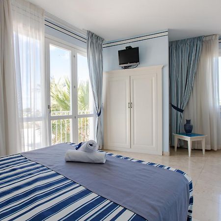 Resort Cala La Luna Favignana Exteriör bild