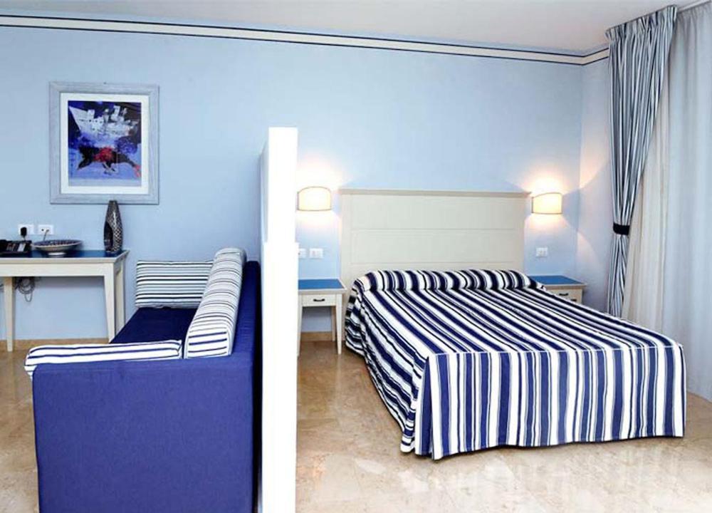 Resort Cala La Luna Favignana Exteriör bild